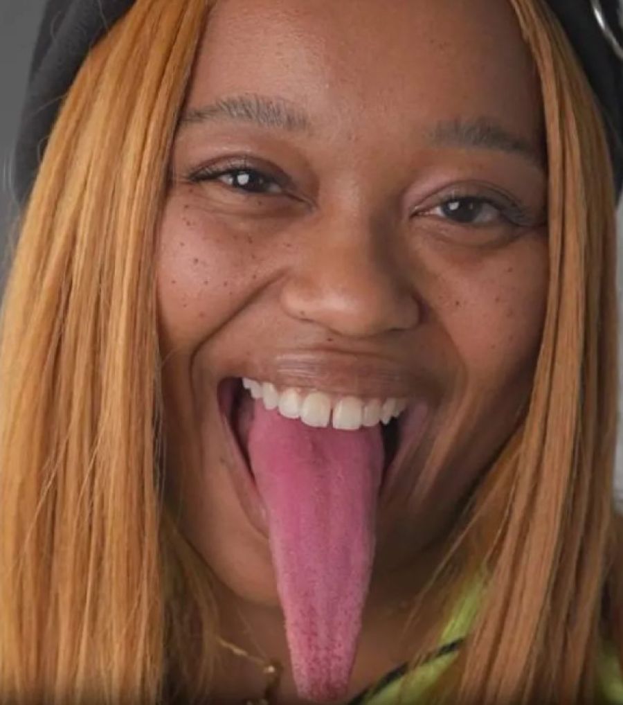 بطول نحو 10 سم.. صاحبة أطول