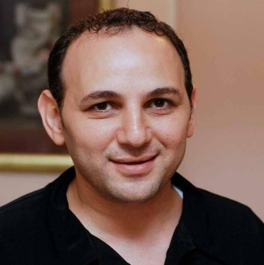 بهاء عبد الحسين عبد الهادي يسلط