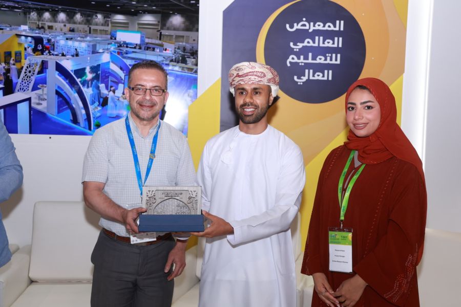 مشاركة مميزة لجامعة الزرقاء في معرض