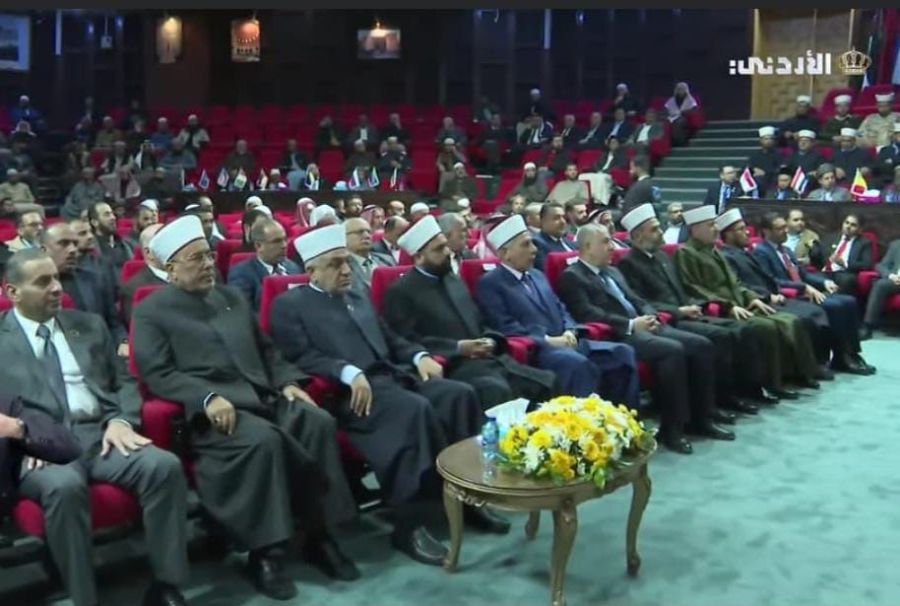 كلية الشريعة بجامعة الزرقاء تشارك في