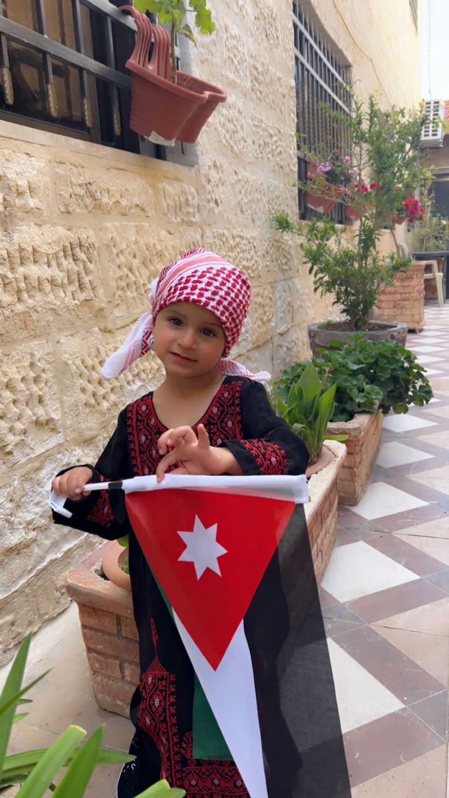 الطفلة سلمى حمزة عصفور تحتفل بـ