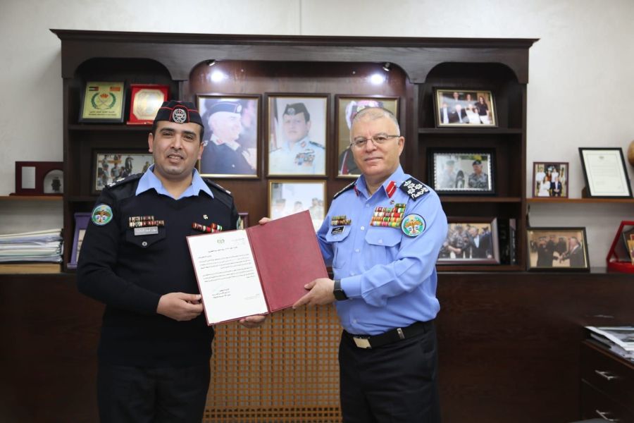 الملازم سيف امجد الخلايلة.. مبارك جائزة