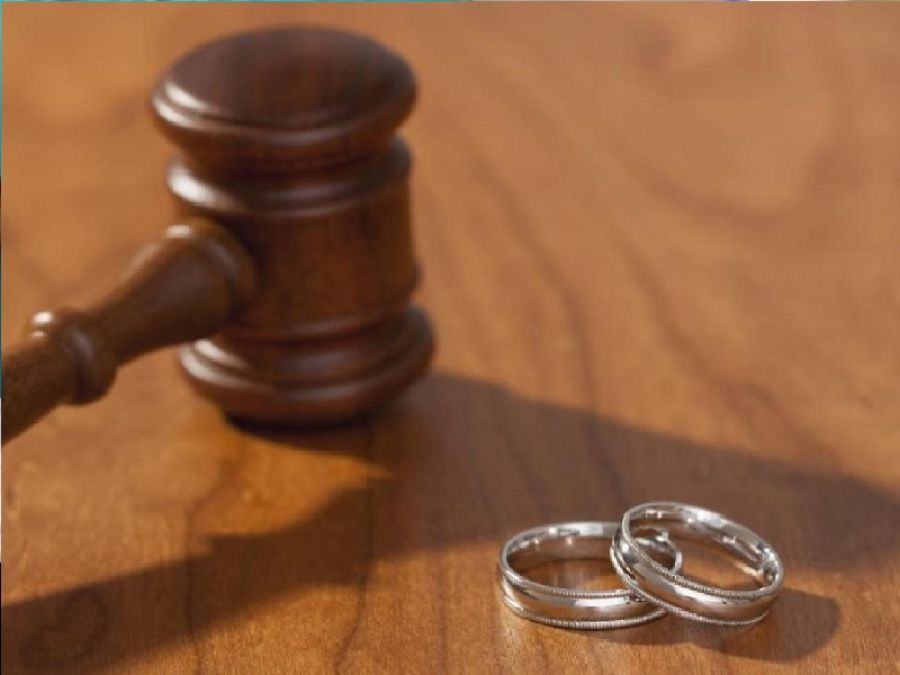 خطب فتاة وأهداها قطعة أرض، ولم