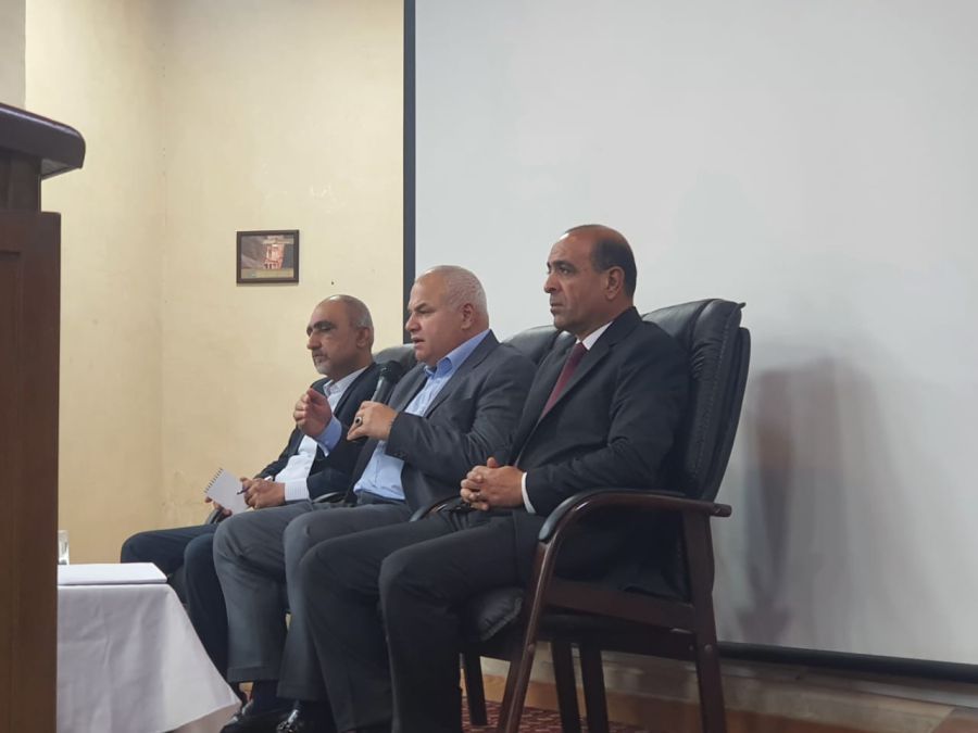 وزير العمل يوجه إلى الإعداد لليوم