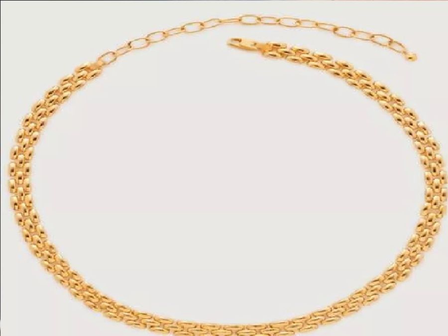 شقيق زوجها اهدى زوجته سلسلة ذهبية