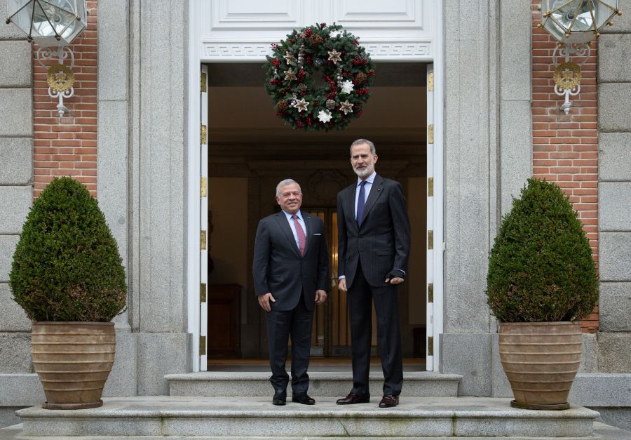 اتصال هاتفي بين الملك وملك اسبانيا