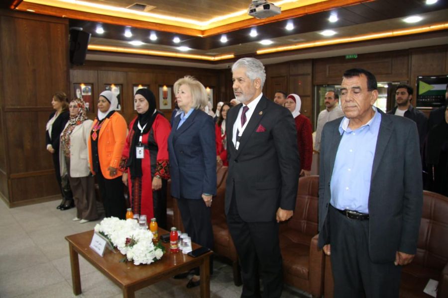 ندوة حواريه دور المواطنه في تعزيز