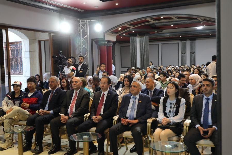 توزيع جوائز مسابقة قصتي مع الصين