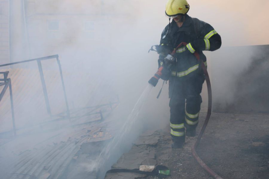 وفاة 4 أطفال وإصابة اثنين آخرين