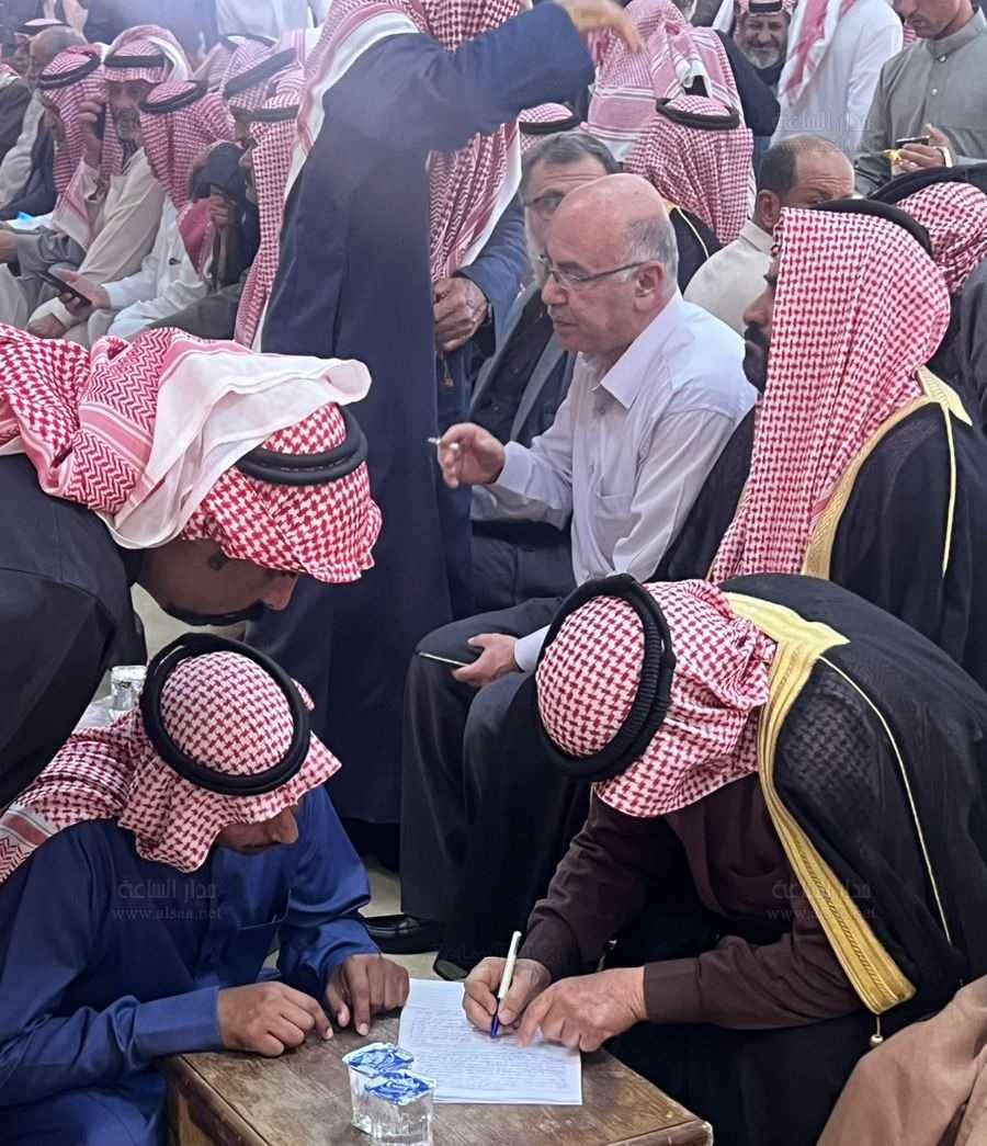 قبيلة الحجايا تتنازل وتصفح على المقبرة..