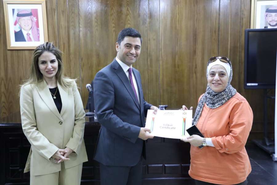 أمين عام وزارة الشباب يرعى حفل