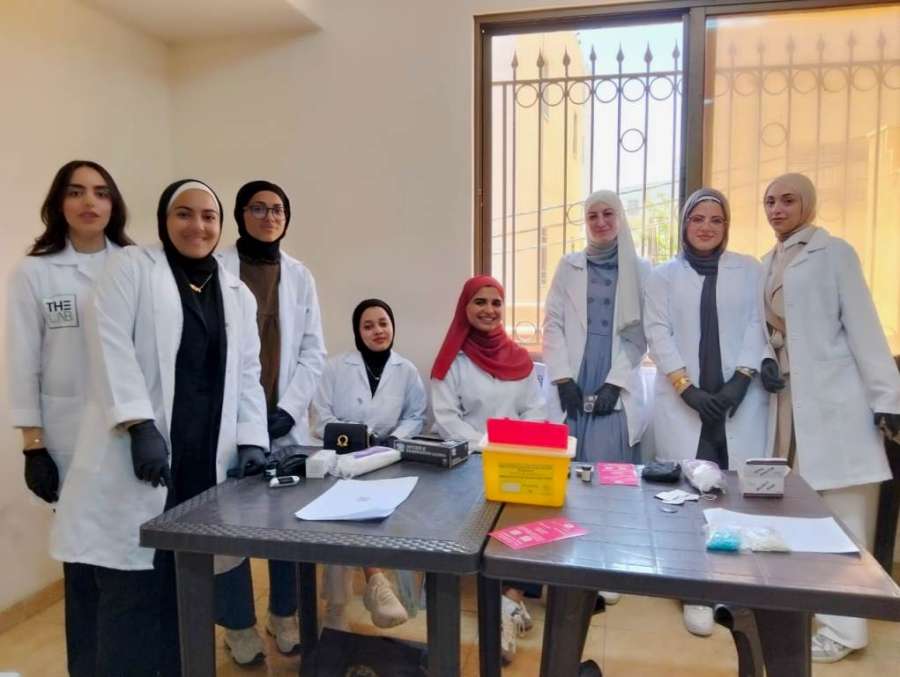 عمان الاهلية تقيم يوما طبيا مجانيا