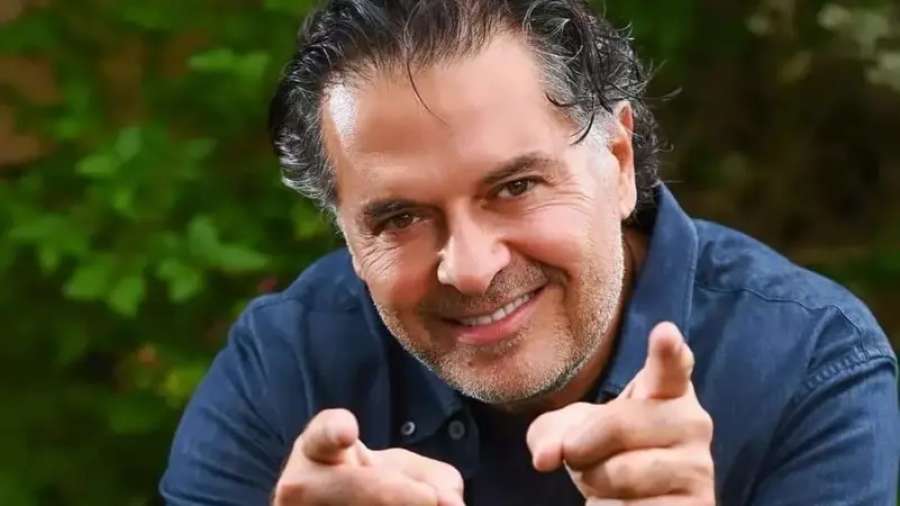 راغب علامة يدافع عن نفسه بعد