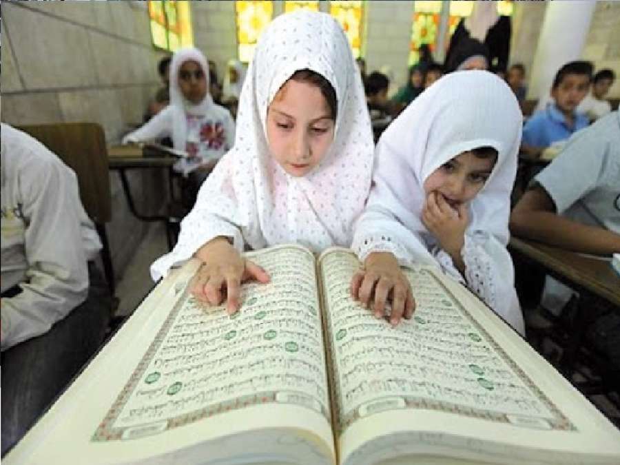 كيف أعمق علاقة أبنائي بالقرآن؟