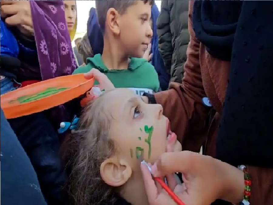 كيف تدعم طفلك نفسيا؟.. نصائح تساعده