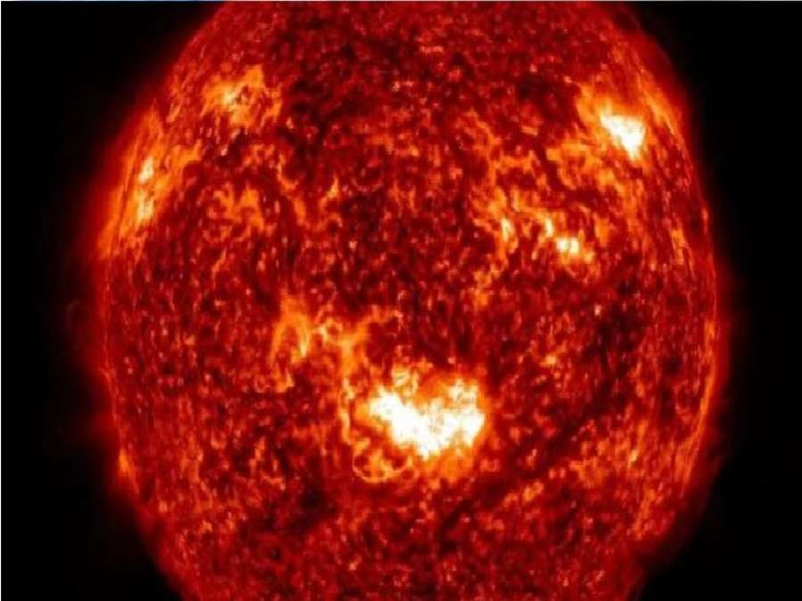 أكبر عاصفة شمسية منذ 20 عاما..