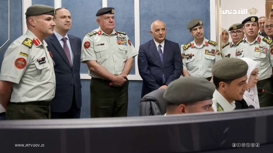 الجيش العربي عيون تسهر على الحدود