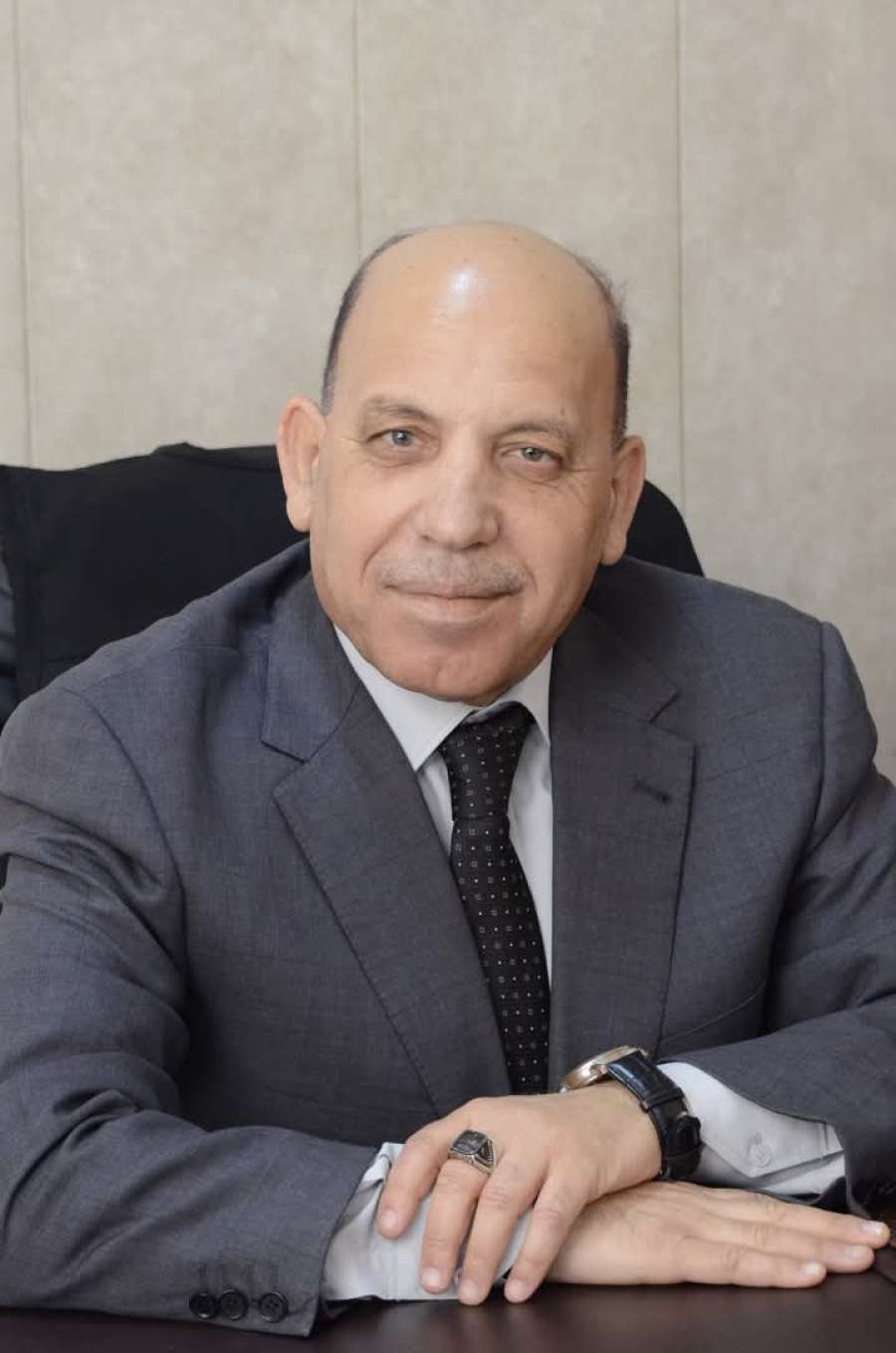 الكفيري يناشد باعتماد برامج حقيقية وواقعية