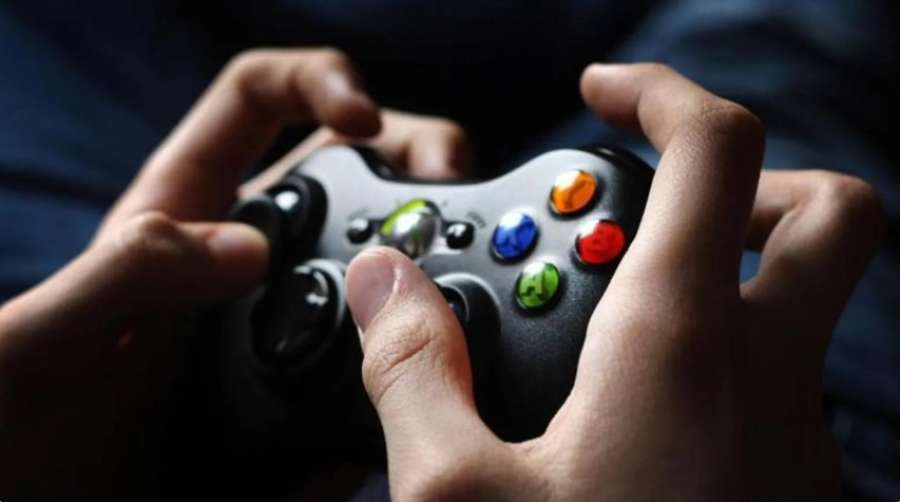 شاب يصاب بمتلازمة مرعبة بسبب الألعاب