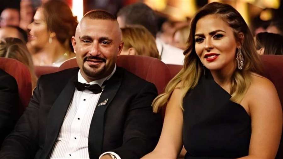 طلاق أحمد السقا ومها الصغير بشكل