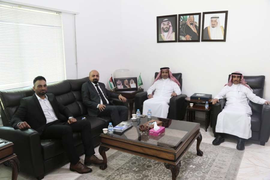 القائم بأعمال الملحقية الثقافية السعودية يستقبل