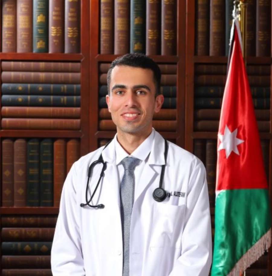 الدكتور عمر فيصل القطيفان.. مبارك