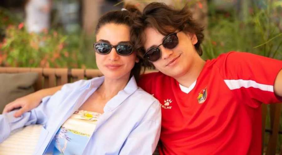 الملكة رانيا تحتفل بالعيد مع الأمير