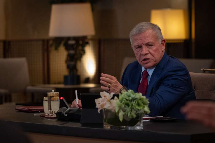 اتصال هاتفي بين الملك وكيرياكوس ميتسوتاكيس