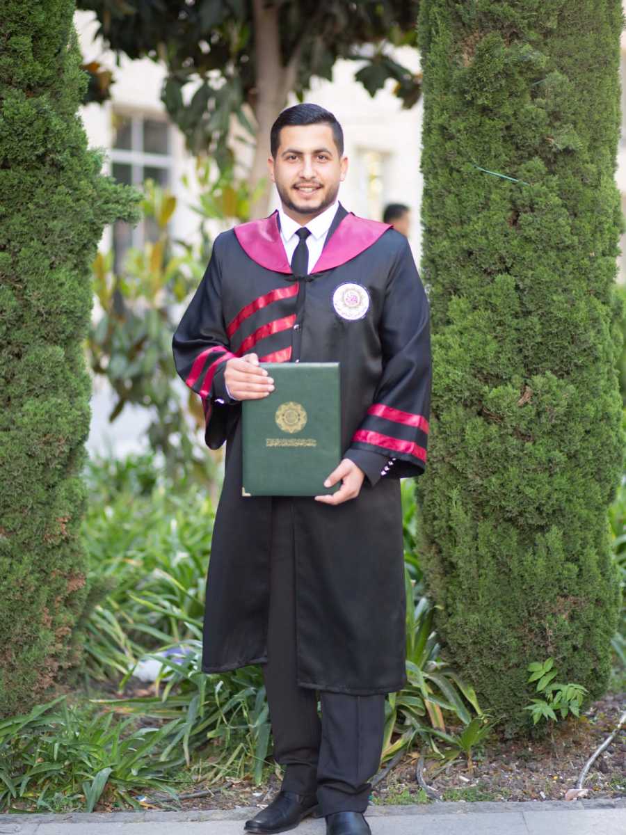 علاء بسام الهباهبة.. مبارك التخرج