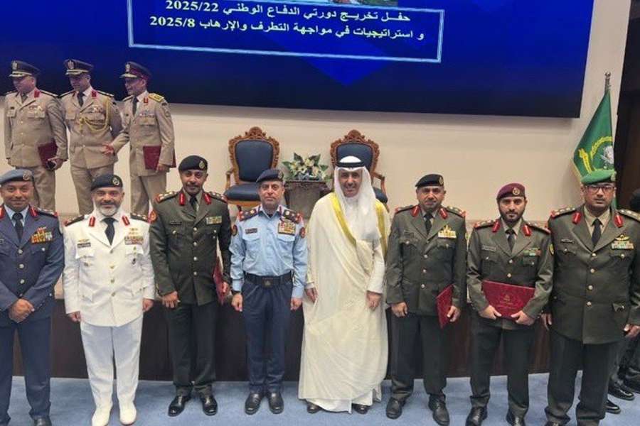 تخريج 6 ضباط كويتيين من كلية