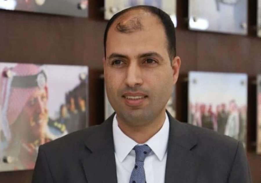 أبو صليح يحصل على شهادة الدكتوراه