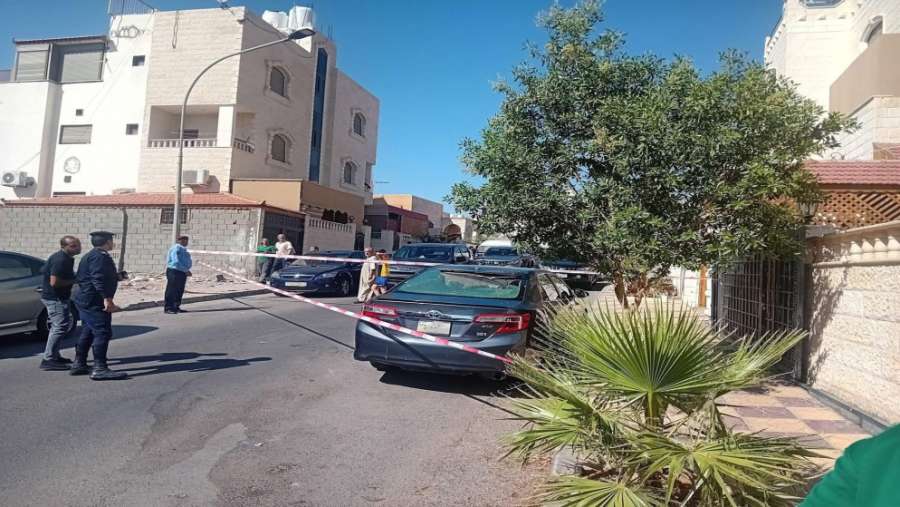 سقوط شظية صاروخ في العقبة دون