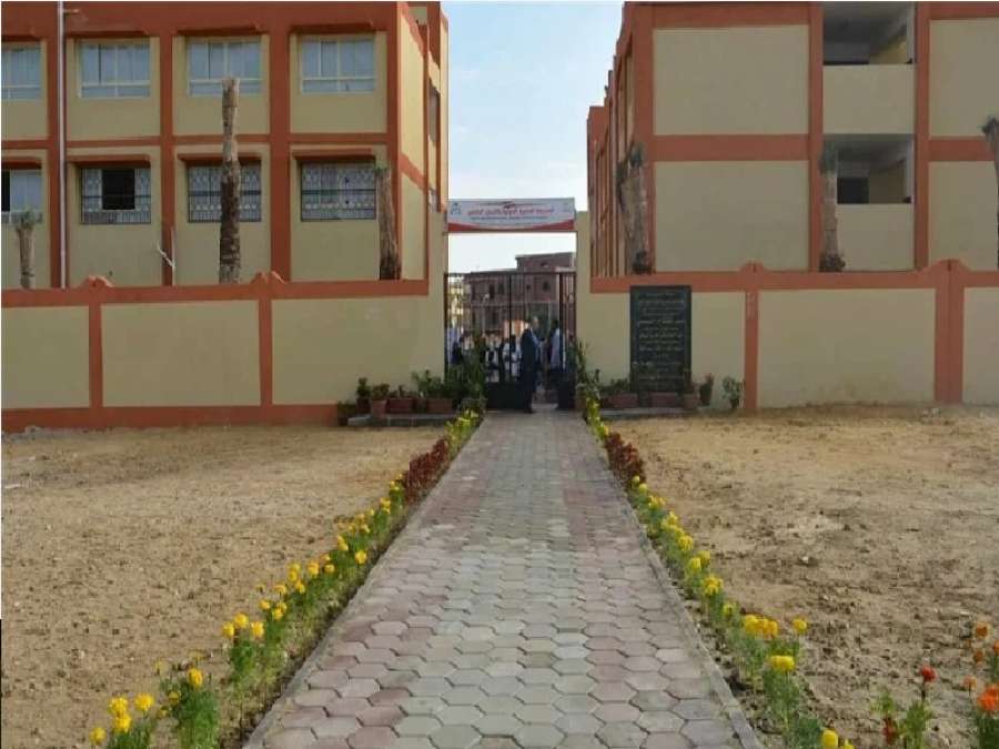 لم ينجح سوى طالبة.. رسوب جماعي