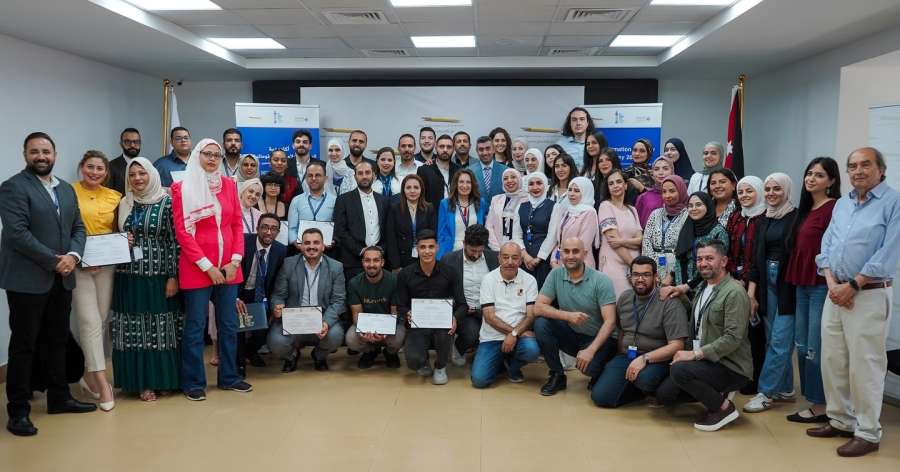 كلية الإعلام بجامعة الزرقاء تشارك في