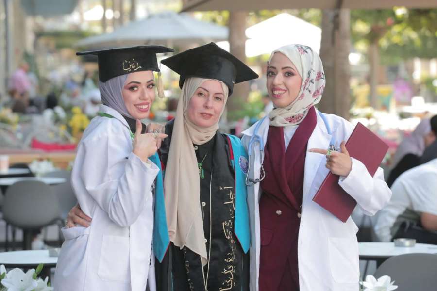 الشاعر هارون القضاة يهنئ ريم ورنين