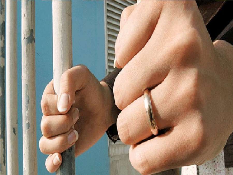 كانت تطرق الباب وتذبح الجدّات.. قاتلة