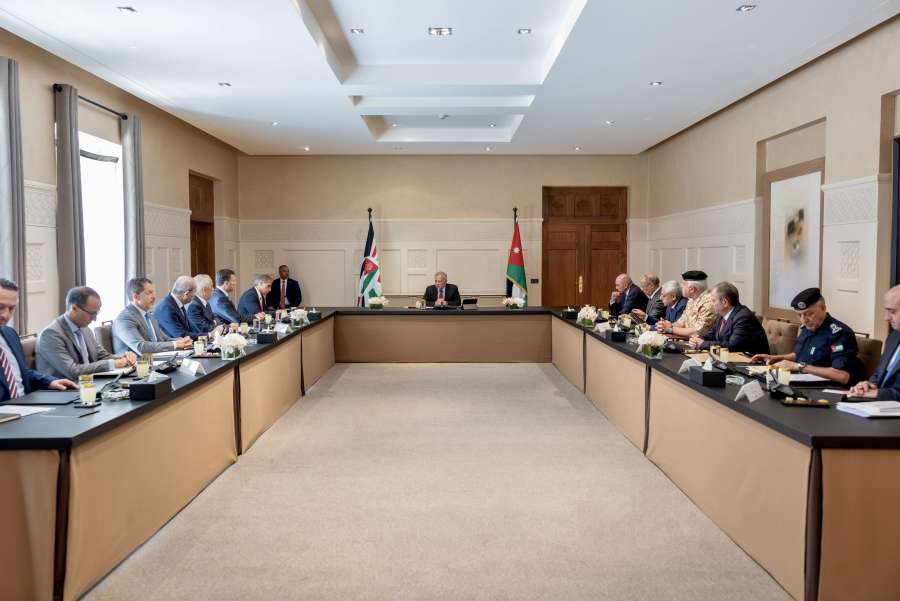 حسان والفايز والصفدي والعبابنة والغزو والحنيطي