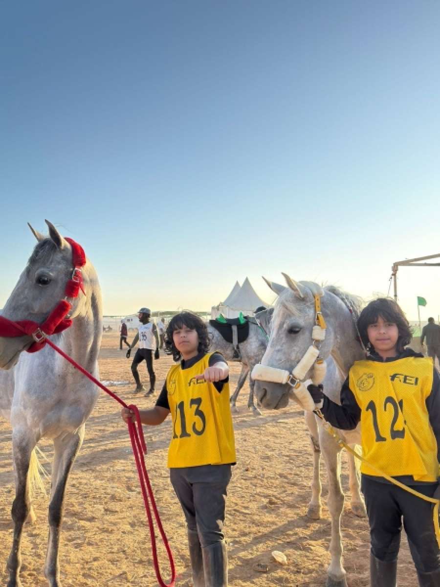 سند وفهد الجبور نجما سباقات التحمل