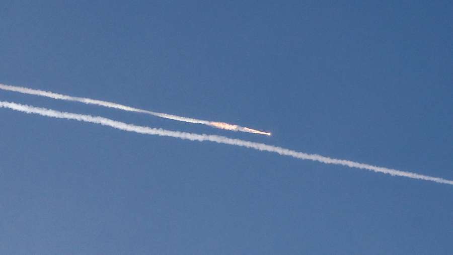 الجيش الإسرائيلي يهدد بقصف طهران بعد