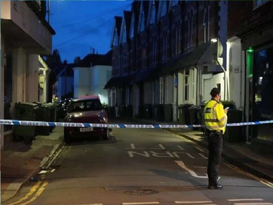 بريطانيا.. إخلاء عاجل لـ 160 منزلا