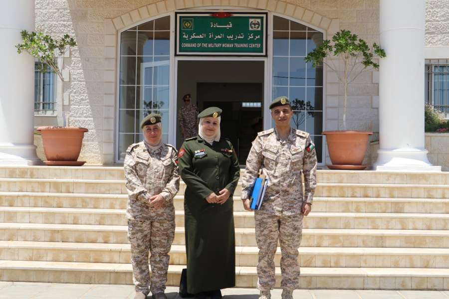 محاضرة حول دور المرأة وواجباتها في