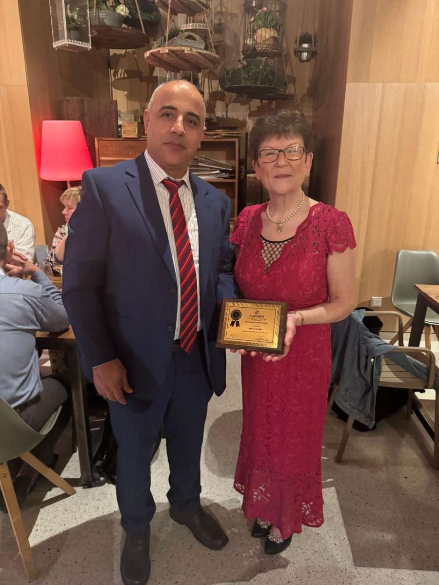 الرابطة الأوروبية تكرّم الدكتور رامي الرفاعي