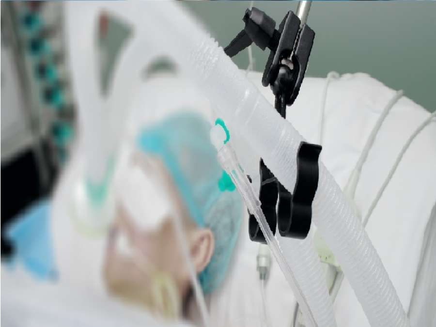 هل يجوز إدخال المريض في الغيبوبة