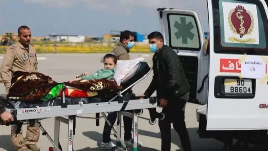 وصول عدد من الأطفال الغزيين إلى