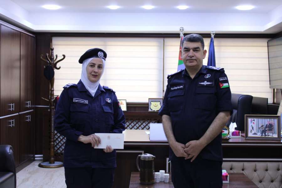 مدير الأمن يوعز بتكريم الوكيل علا