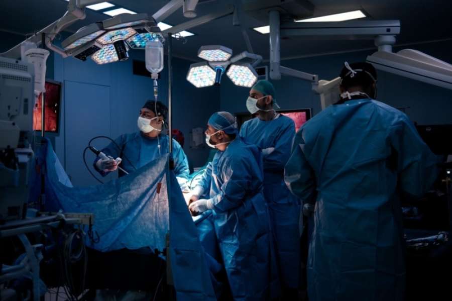 الكويت: إجراء عملية استئصال جذري للبروستاتا