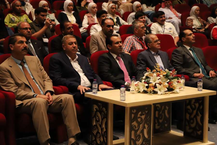 نواف العجارمة يعلن أسماء المدارس الفائزة