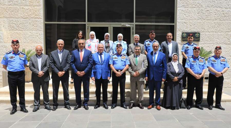 مدير الأمن العام يلتقي كتلة حزب