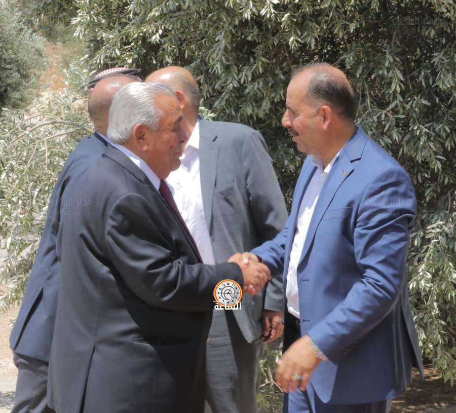 خالد خليف الخوالده ابو خليف يولم (صور)