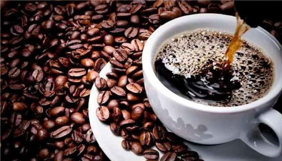 دراسة: تناول القهوة يؤثر على نشاط